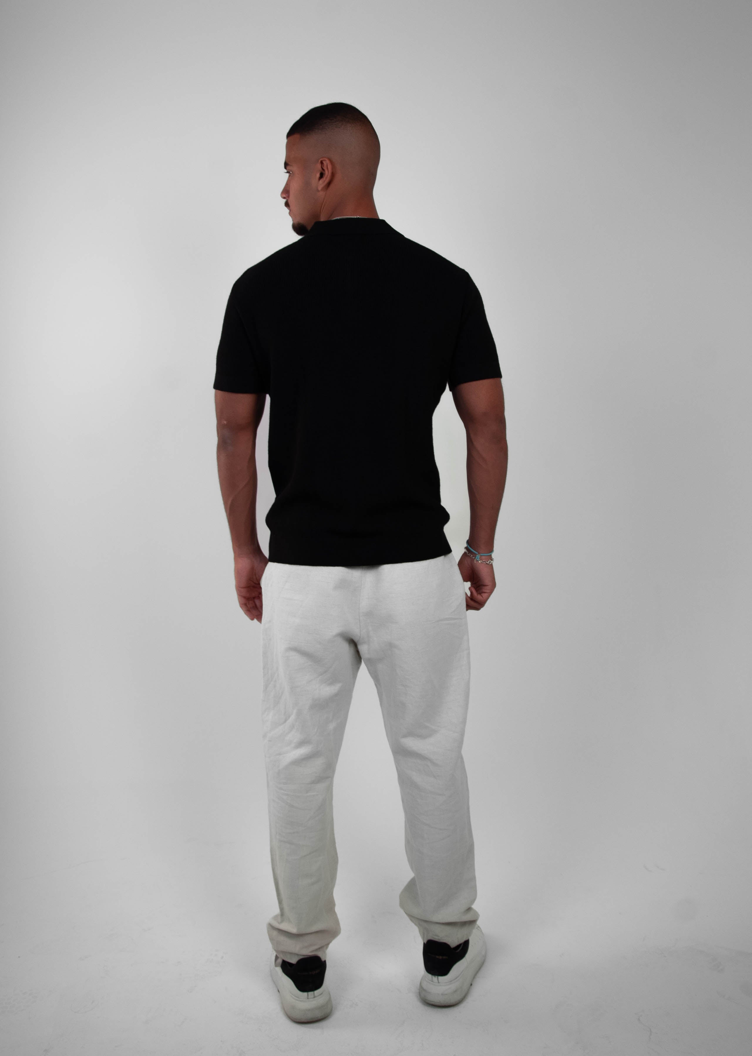 BLACK KNIT ZIP-UP POLO