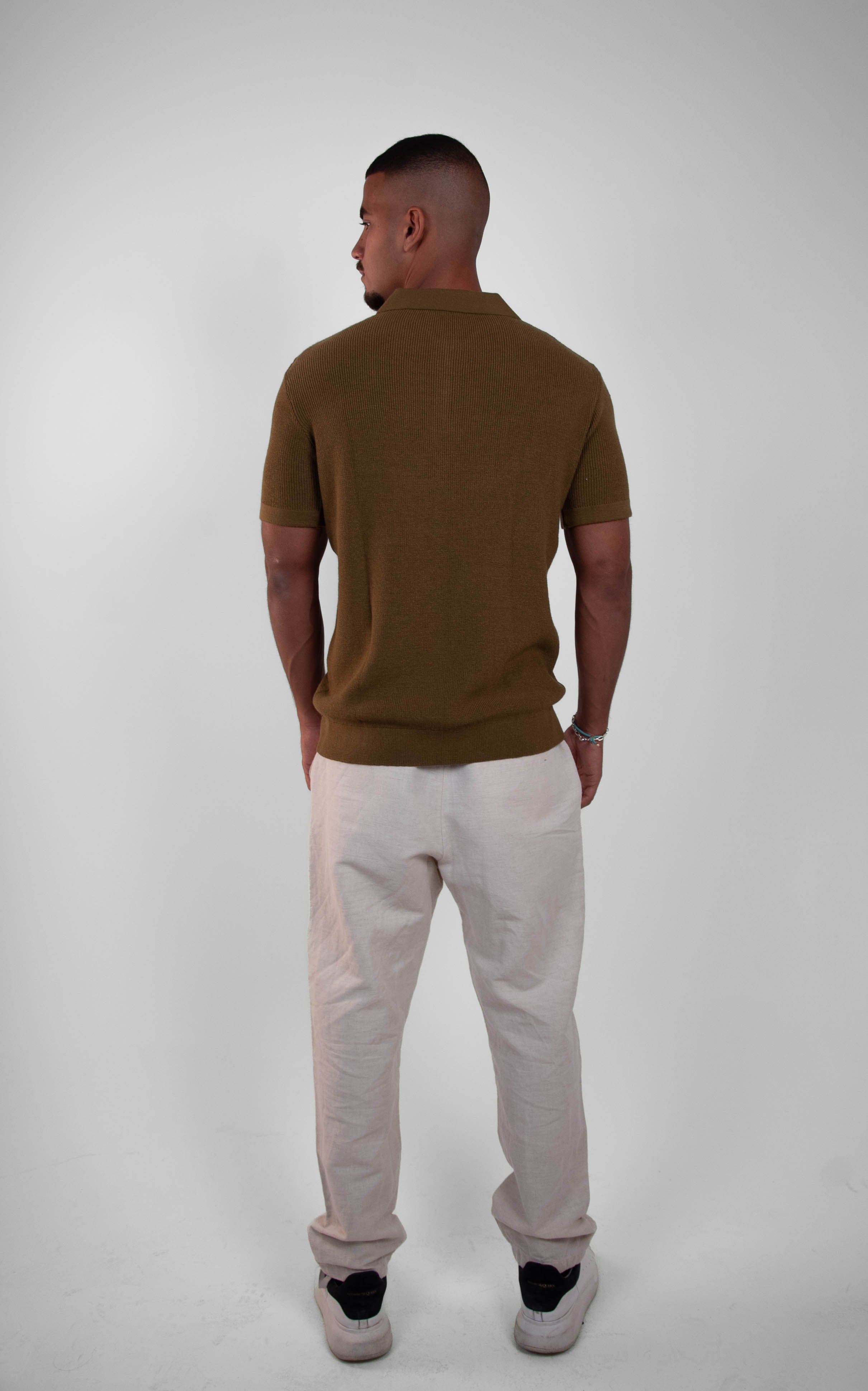 OLIVE KNIT ZIP-UP POLO