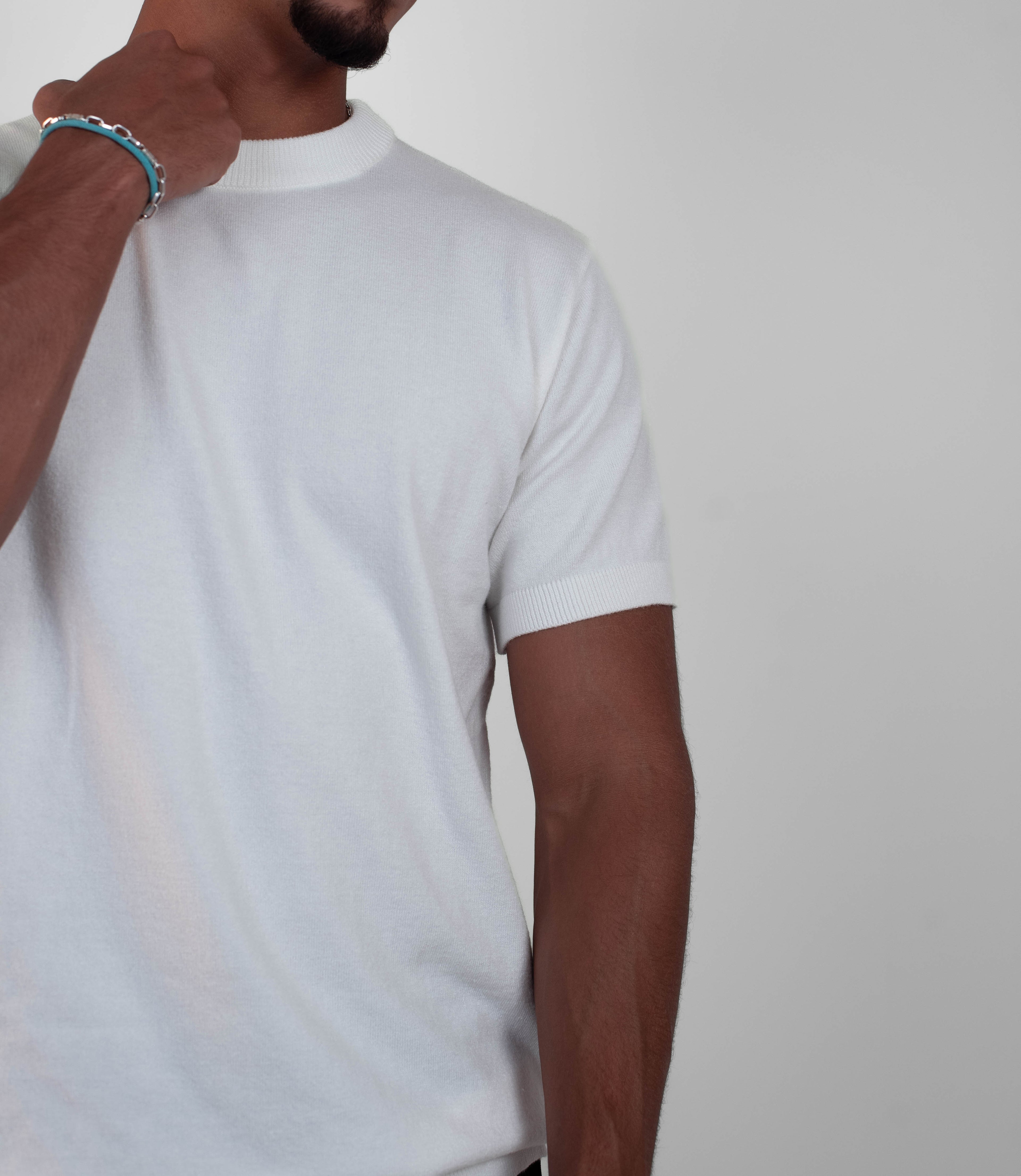 ROUND NECK KNIT T-SHIRT - WHITE