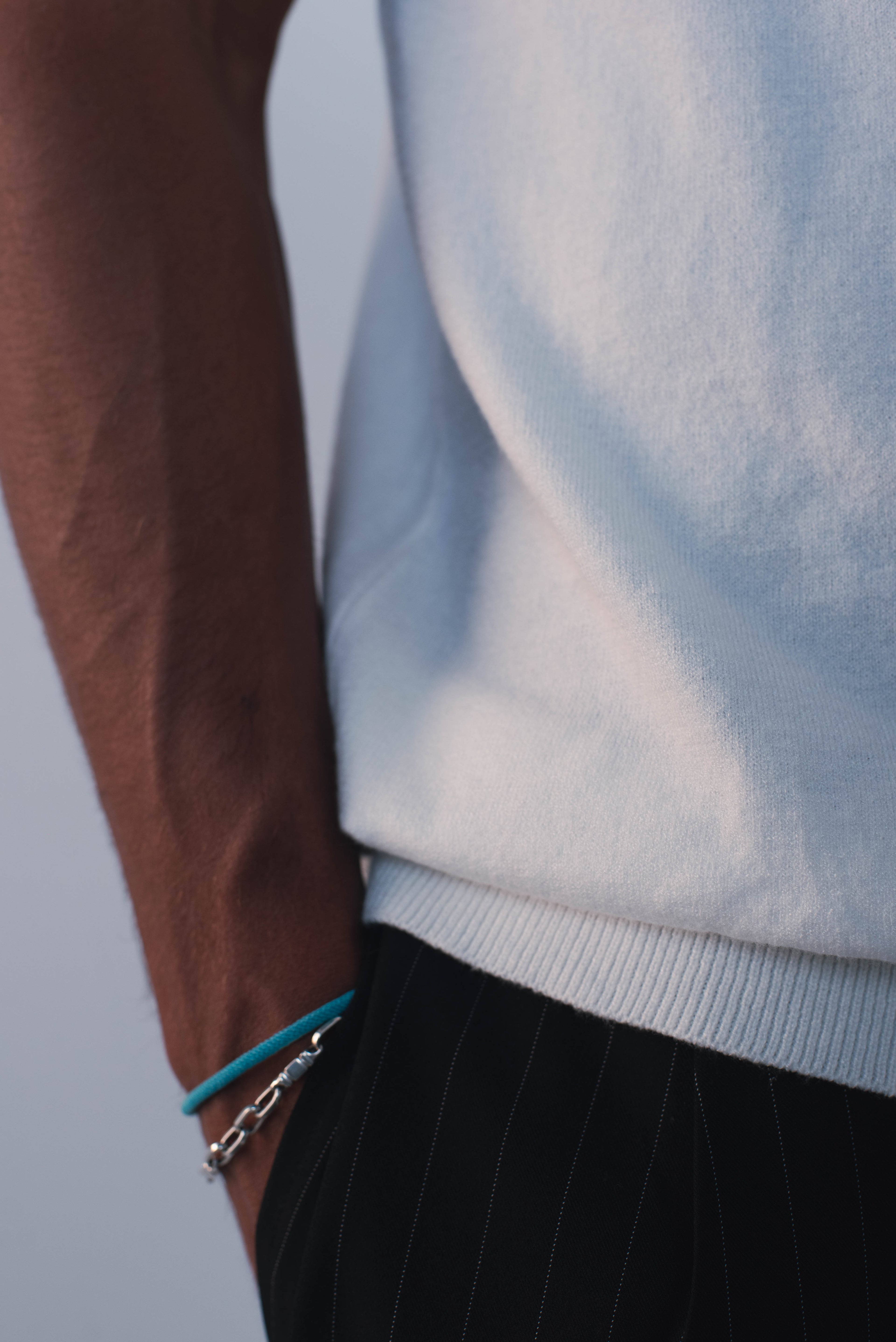 ROUND NECK KNIT T-SHIRT - WHITE
